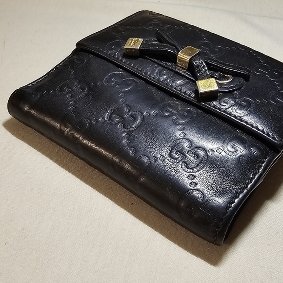 Authentic Gucci Black Leather Micrologo Bi-Fold Wallet Bow Snap Cash Vintage - Picture 3 of 12